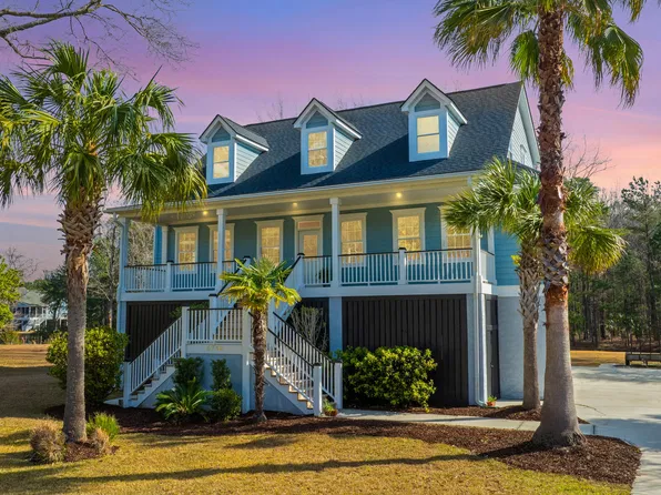 3742 Saint Ellens Dr, Mount Pleasant, SC 29466
