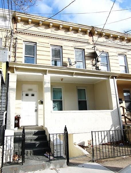 1st image of 2357 E 15th St