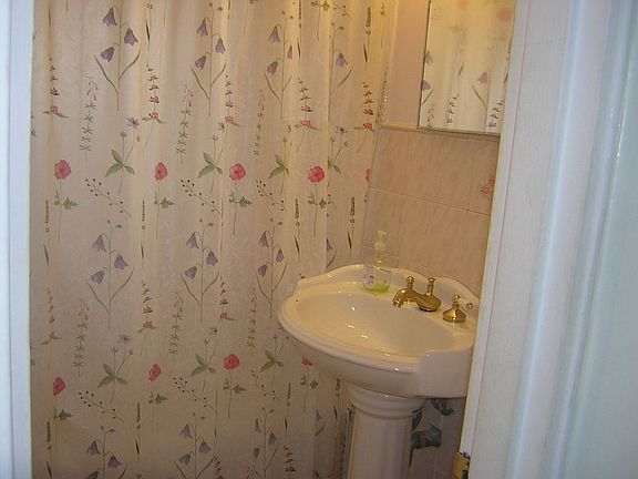 Full Bath
