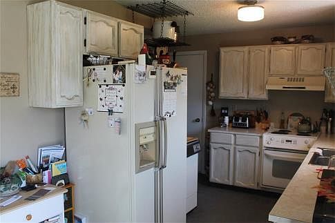 5th image of 56 Cliff Dr
