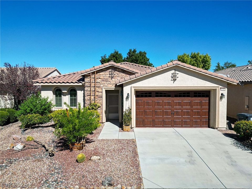 1st image of 4714 E Lucera Ct