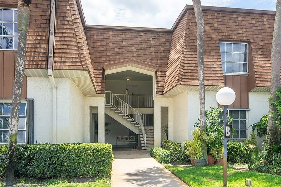 1st image of 950 S Kanner Hwy APT B9