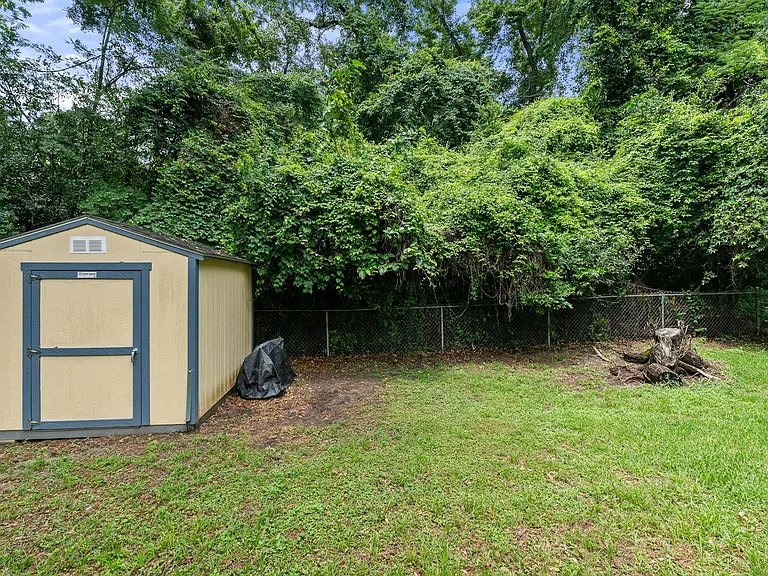 2434 Jolene Ln — Photo 12