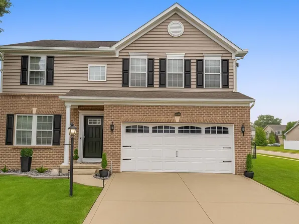156 Georges Creek Dr, Pickerington, OH 43147