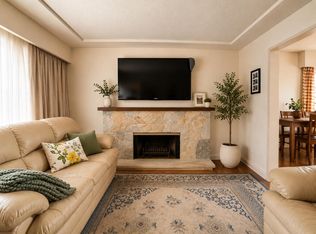 6987 Balmoral St, Vancouver, BC V5P 3P8
