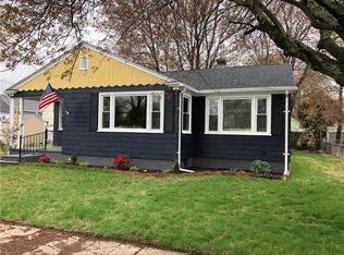 6 Standish Ave, Cranston, RI 02920