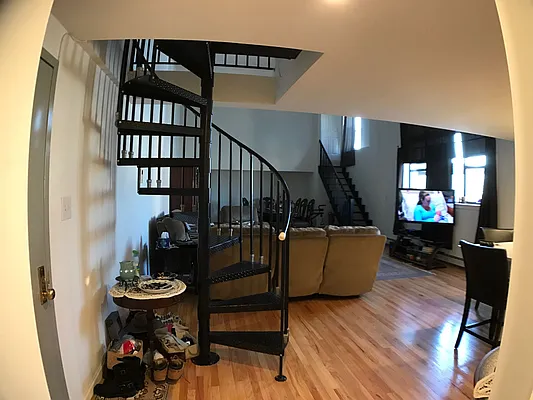 Rented by Bridge Realty | media 3