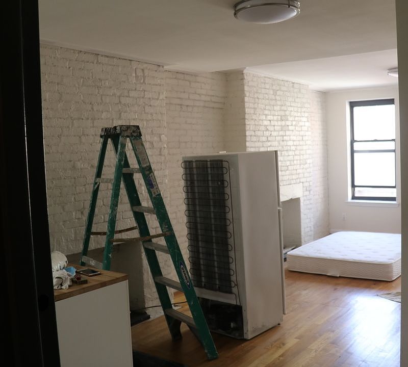 1st image of 40 Ludlow St APT 11