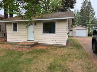 2800 Frontenac Ave, Stevens Point, WI 54481