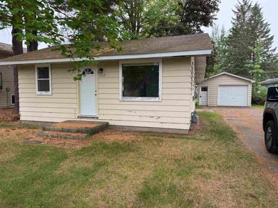2800 Frontenac Ave, Stevens Point, WI, 54481