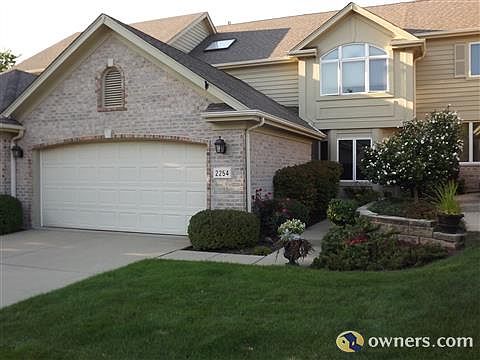 Villas of Bending Oaks