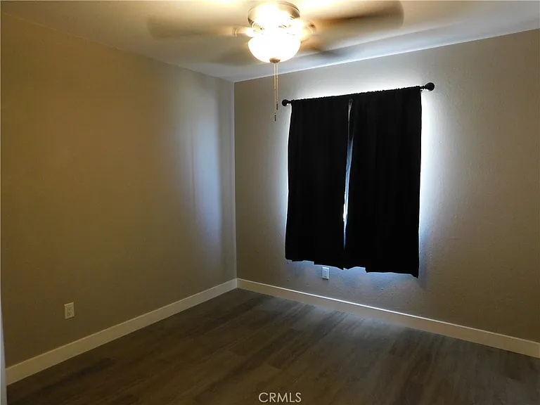 20001 Airway Blvd — Photo 14