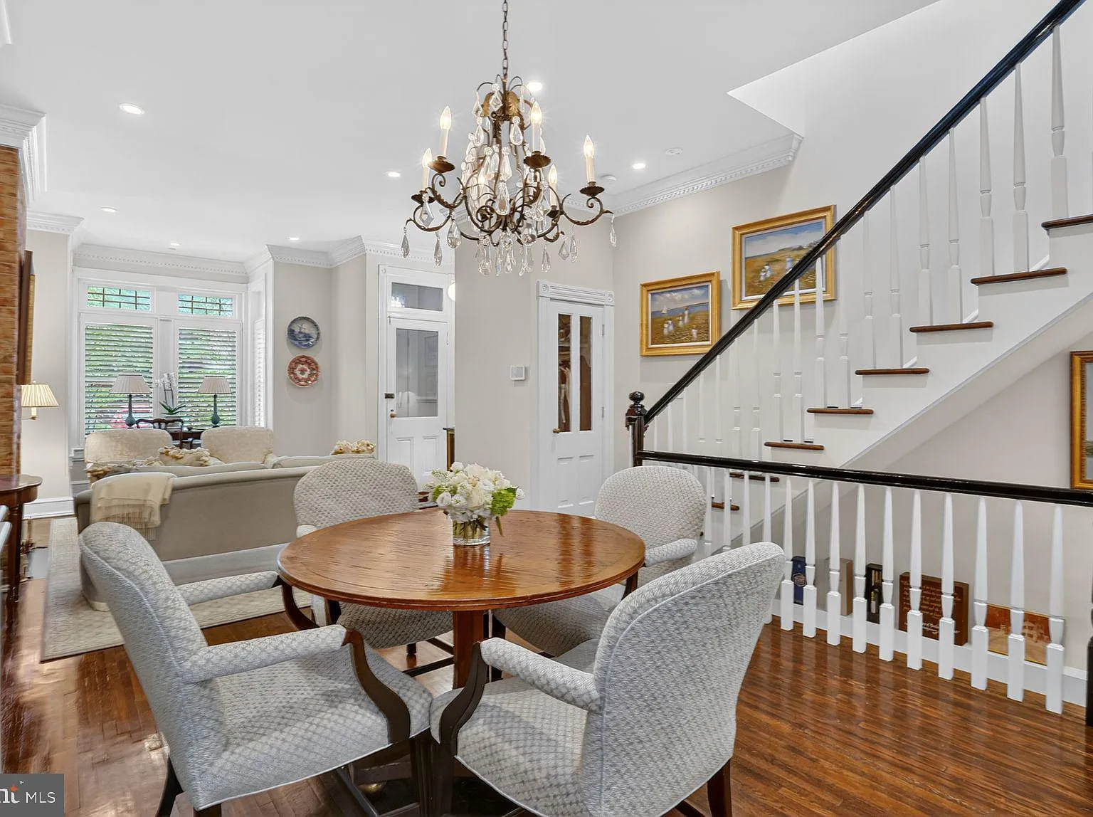 3 bed, 3.5 bath, 2741 sqft, $15,000 — Photo 3