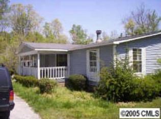 1696 Potter Rd, Lancaster, SC 29720