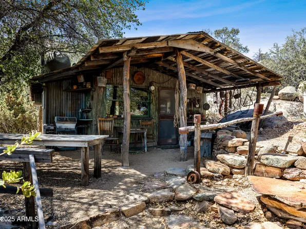 0000 S Monica Mine Road #5, Peeples Valley, AZ 86332