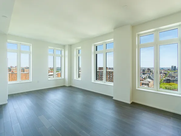 543 West 122nd Street 17C image 2 of 9