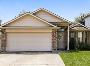 131 Golfview Dr, Montgomery, TX 77356