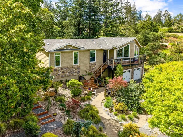 4089 Bayberry Drive, Santa Rosa, CA 95404