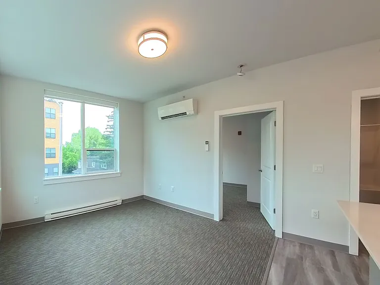 City Lofts Contemporary Living in Downtown Winooski — Photo 15