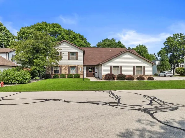 4222 80th PLACE #19D, Kenosha, WI 53142