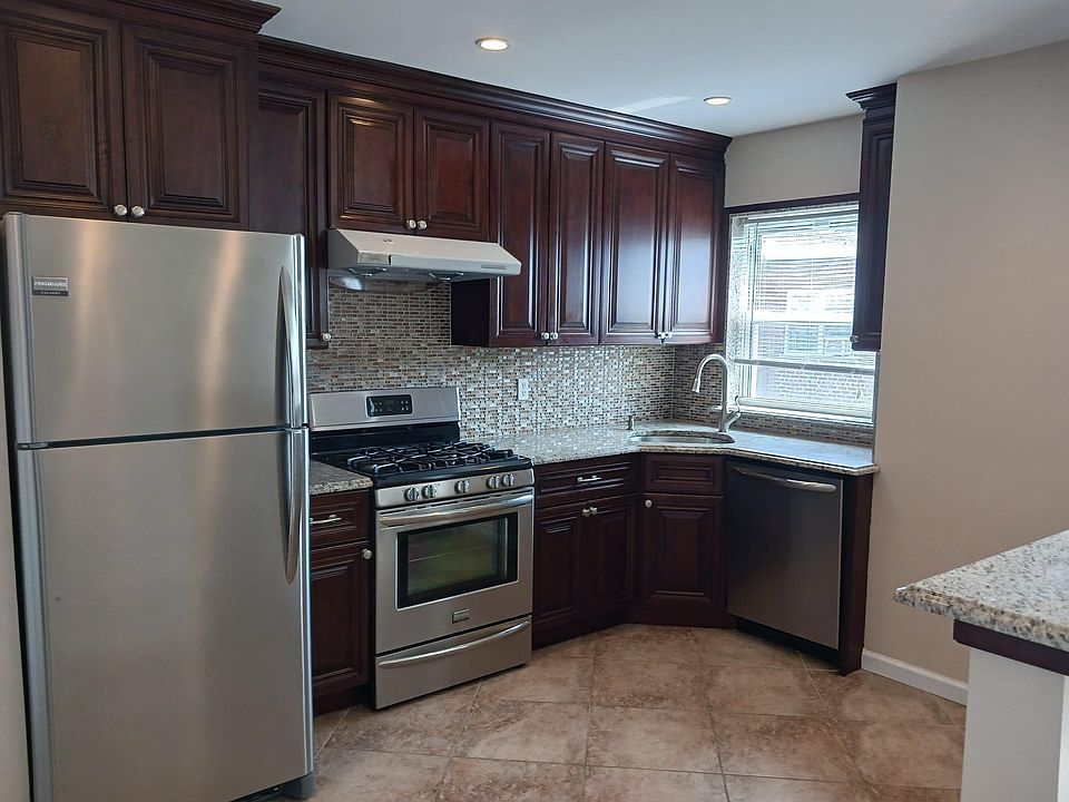 1st image of 6716 12th Ave #2F