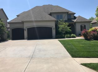 9431 W 161st Ter, Overland Park, KS 66085