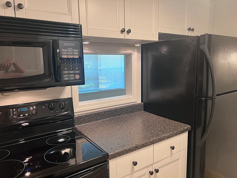kitchen with newer appliances