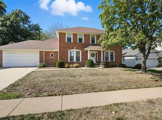 2113 Bow Tree Ct, Chesterfield, MO 63005