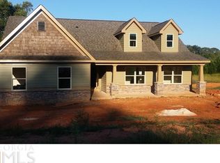678 Cambridge Farms Dr, Hoschton, GA 30548