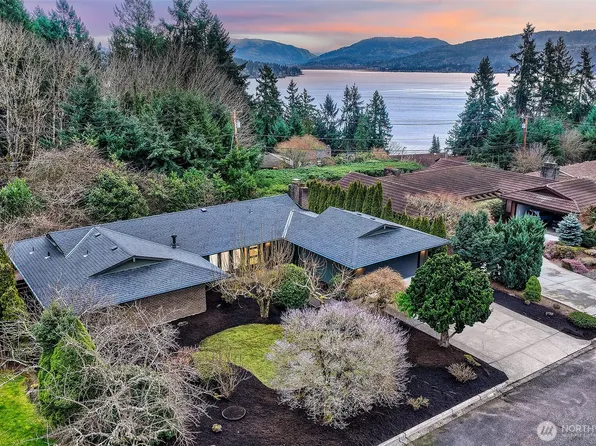 440 174th Place NE, Bellevue, WA 98008