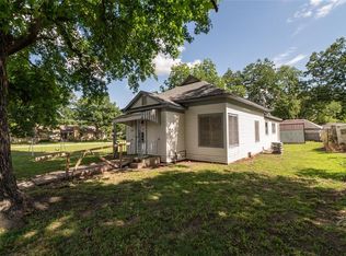 207 Wisconsin St, Neodesha, KS 66757