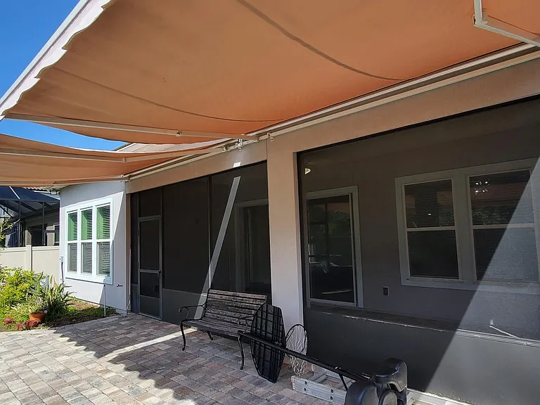 3173 Montilla Dr — Photo 37