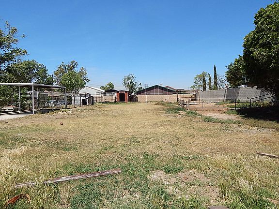 2nd image of 2454 Corydon Ave