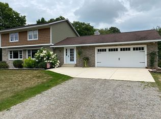 N6340 P 1 Rd, Wallace, MI 49893