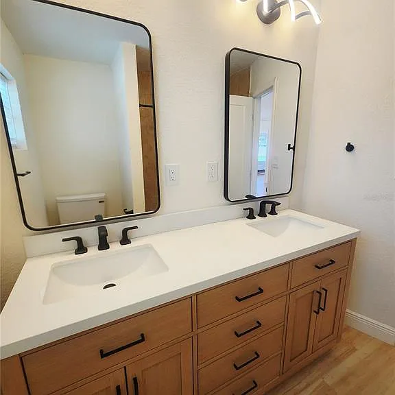 2494 Del Rio Way — Photo 17