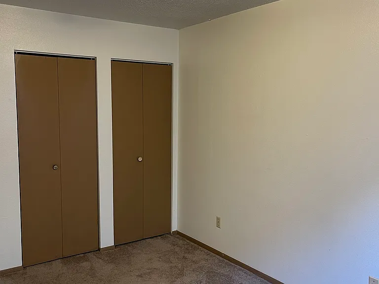 318 Ridgeland Ave #1 — Photo 7