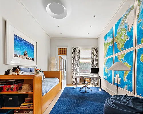 Sold by Compass | media 40