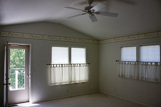 5th image of 290 Jackson Creek Dr