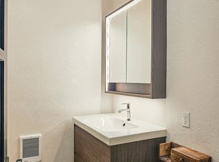 2389 E Dudley St, Pasadena, CA 91104