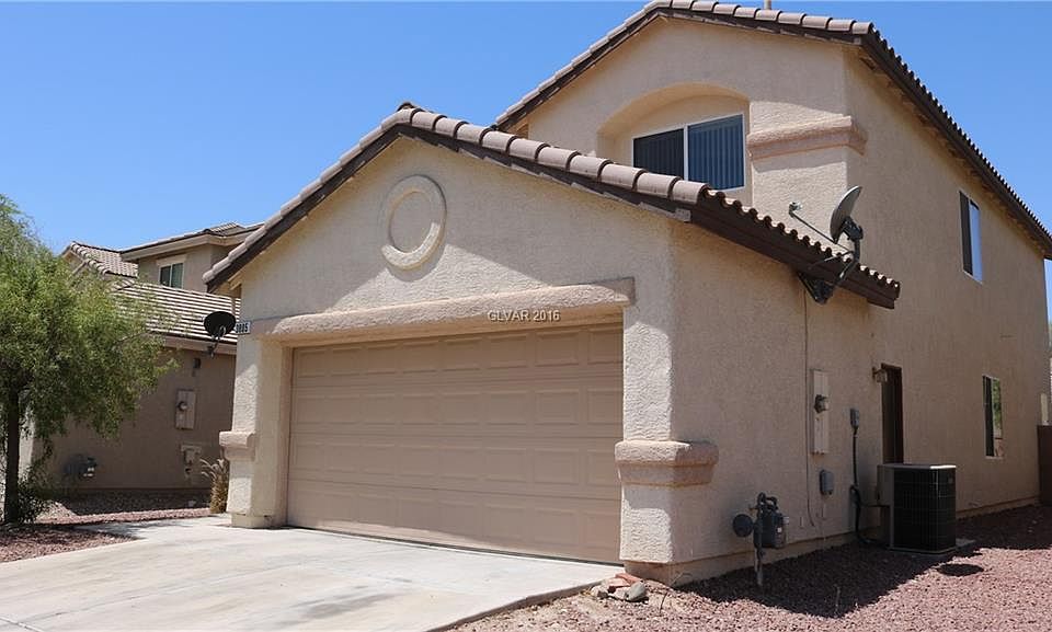 1st image of 3805 Kit Fox St