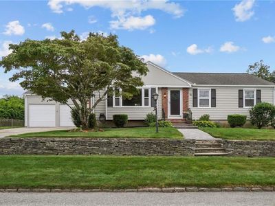 16 Red Cedar Dr, Cranston, RI, 02920