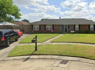 845 Dolphin Ct, Kenner, LA 70065