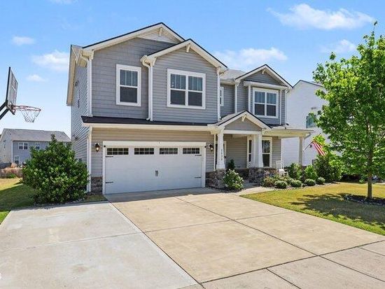 2020 Tulip Spring Dr, Zebulon, NC 27597