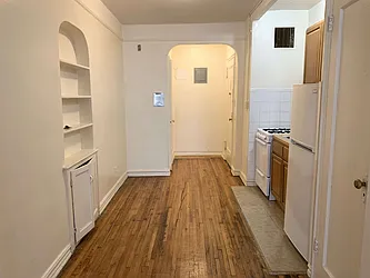 Rented by Tapiro Realty