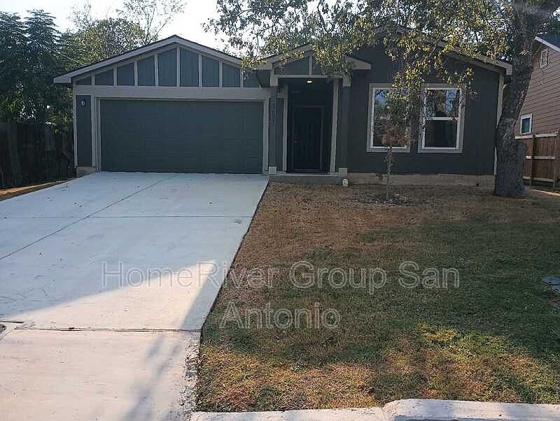 1st image of 2607 Crater Dr