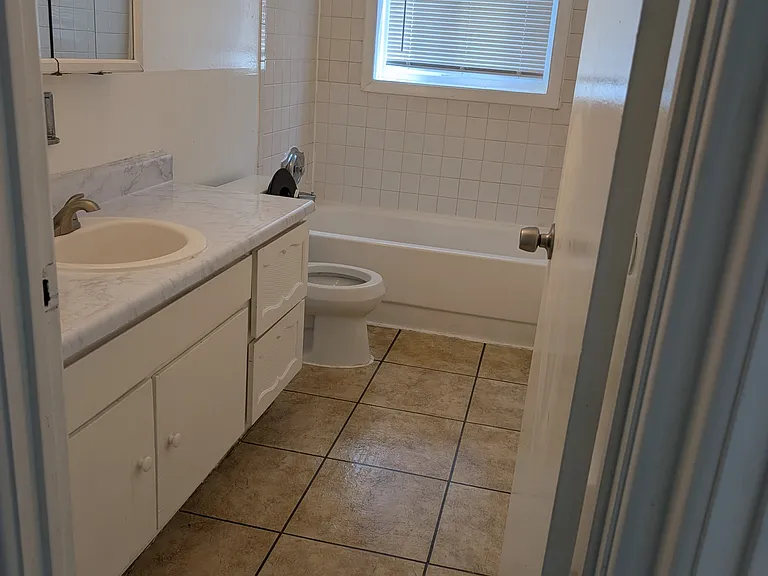 766 N Linden Ave #109 — Photo 13