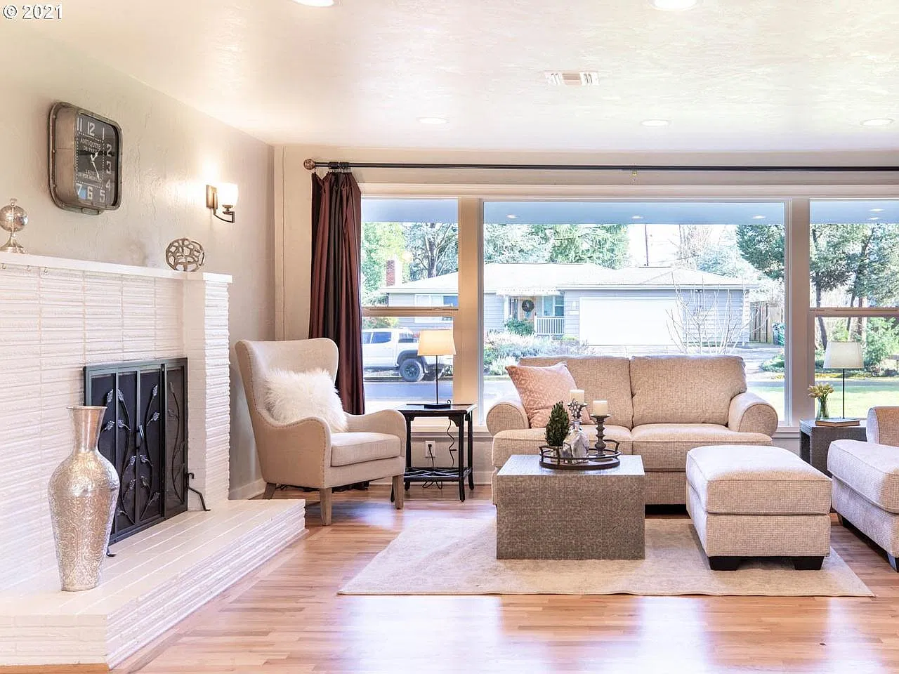 3 bed, 1400 sqft, $2,900 — Photo 4