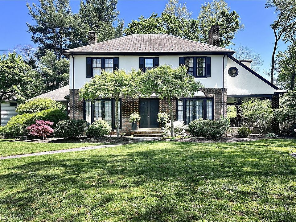 1st image of 1351 Oakridge Dr