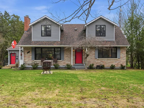 222 Concession 11, Flamborough, ON L8B 1B1