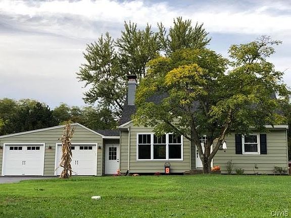 2nd image of 6321 E Seneca Tpke